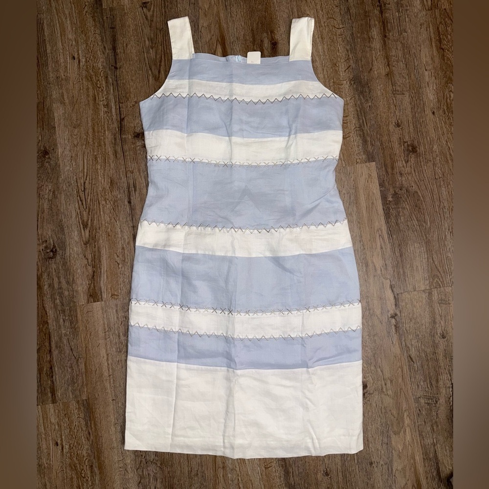 Carry Back • 100% Linen Striped Dress - Picture 2 of 10